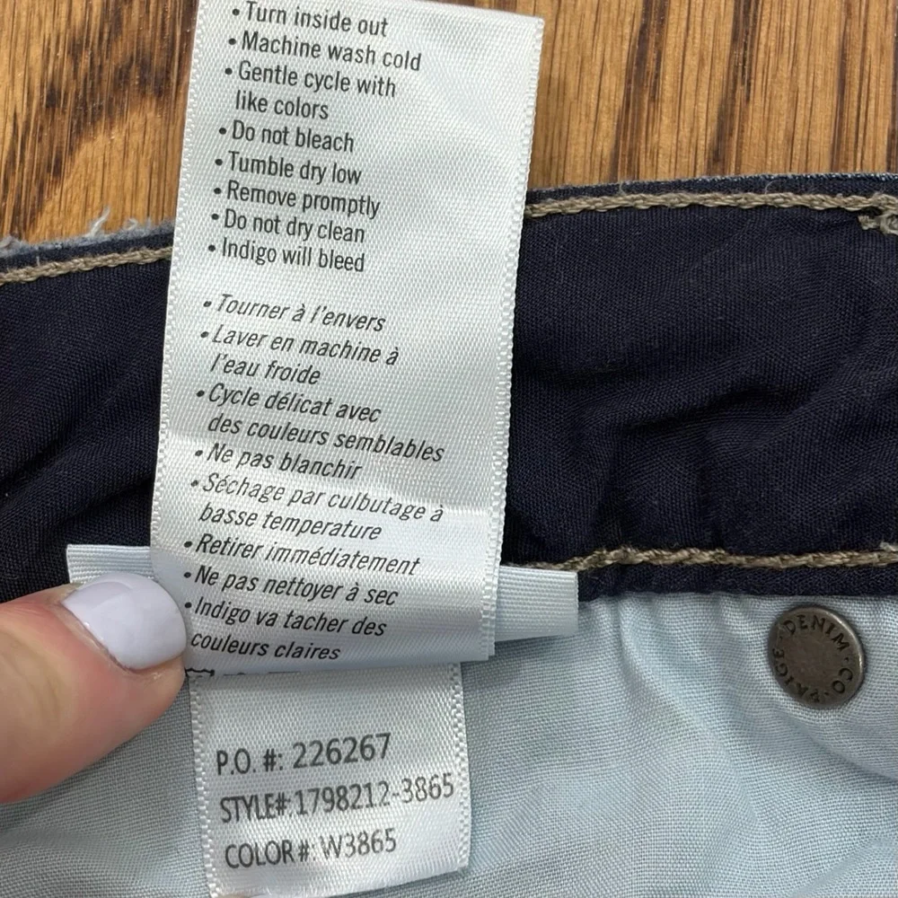 PAIGE Jax Blue Jean Knee Shorts (32) - Picture 9 of 10